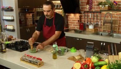 Let's Cook Together: Pesto