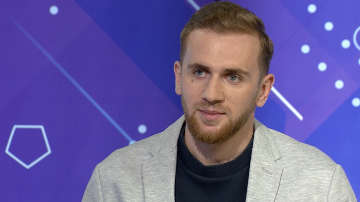 Լրացուցիչ ժամանակ. Պետրոս Ավետիսյան, Էռնեստ Շաբոյան