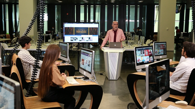 Media Literacy: Info Wars