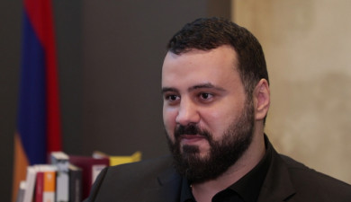 Ours: Pavel Khachatryan