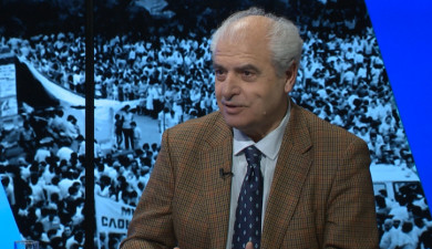 Интервью с Азатом Аршакяном