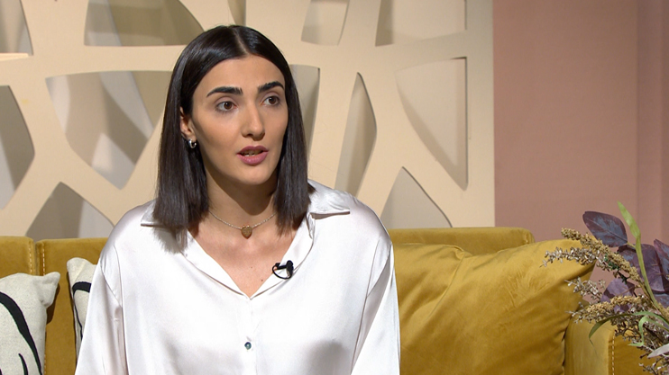 Diary of a Woman: Sex Life after 40, Child Abuse