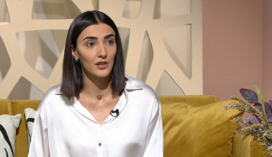 Diary of a Woman: Sex Life after 40, Child Abuse