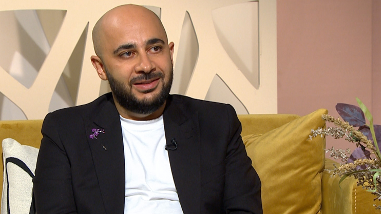 Diary of a Woman: Fashion, Responsibility for Pregnancy