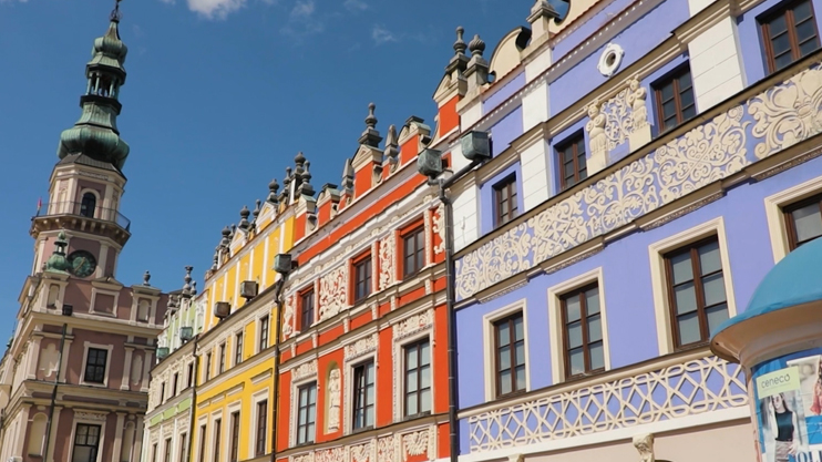 Օտար, ամայի ճամփեքի վրա. Զամոշչ