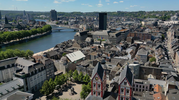 На чужих, пустынных дорогах. Леж (часть 1)