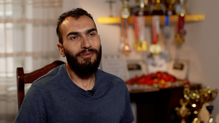 Նվիրյալները. Արման Ավեյան