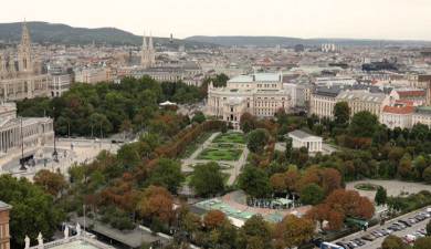 На чужих, пустынных дорогах. Вена 2