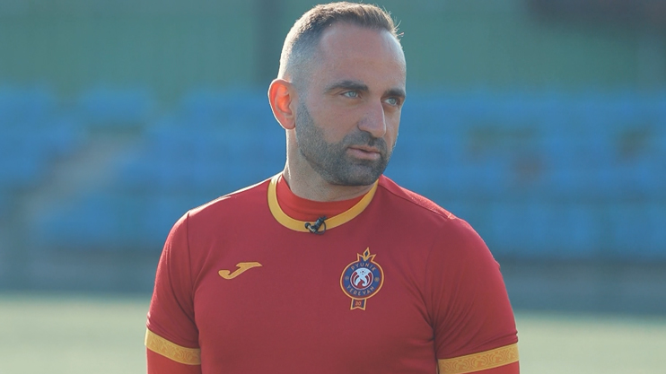 Էթնոգույներ. Չիրո Հոսսեինի.