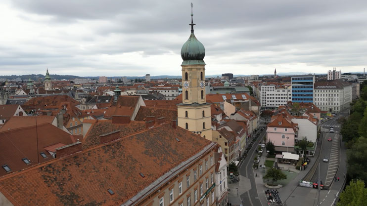 Օտար, ամայի ճամփեքի վրա. Վիեննա 5