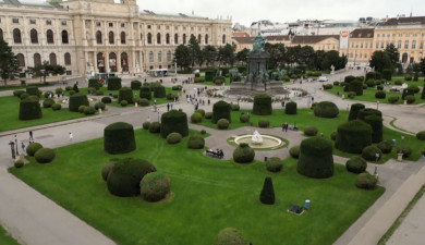 Օտար, ամայի ճամփեքի վրա. Ավստրիա