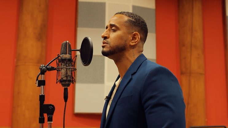 Էթնոգույներ. Ռոբերտո Կել Տորես