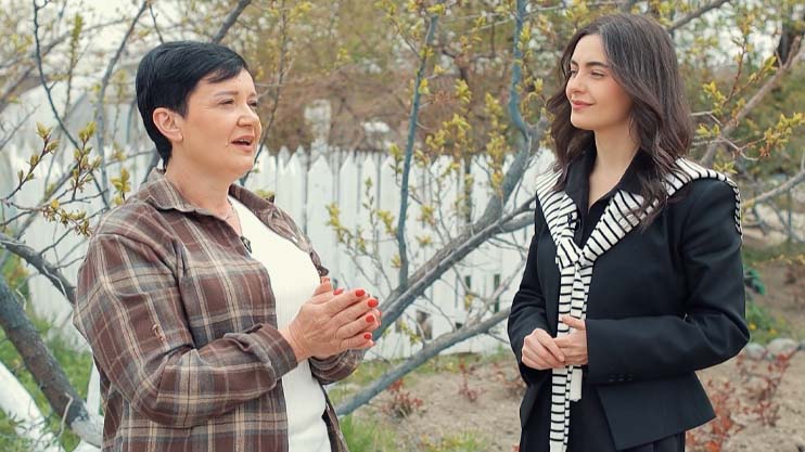 Էթնոգույներ. Լարիսա Նազարենկո